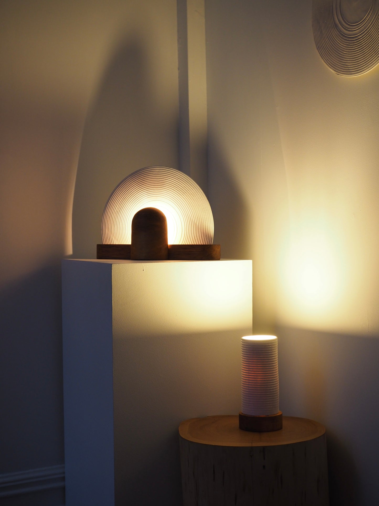 PORCELAIN CYLINDER LAMP