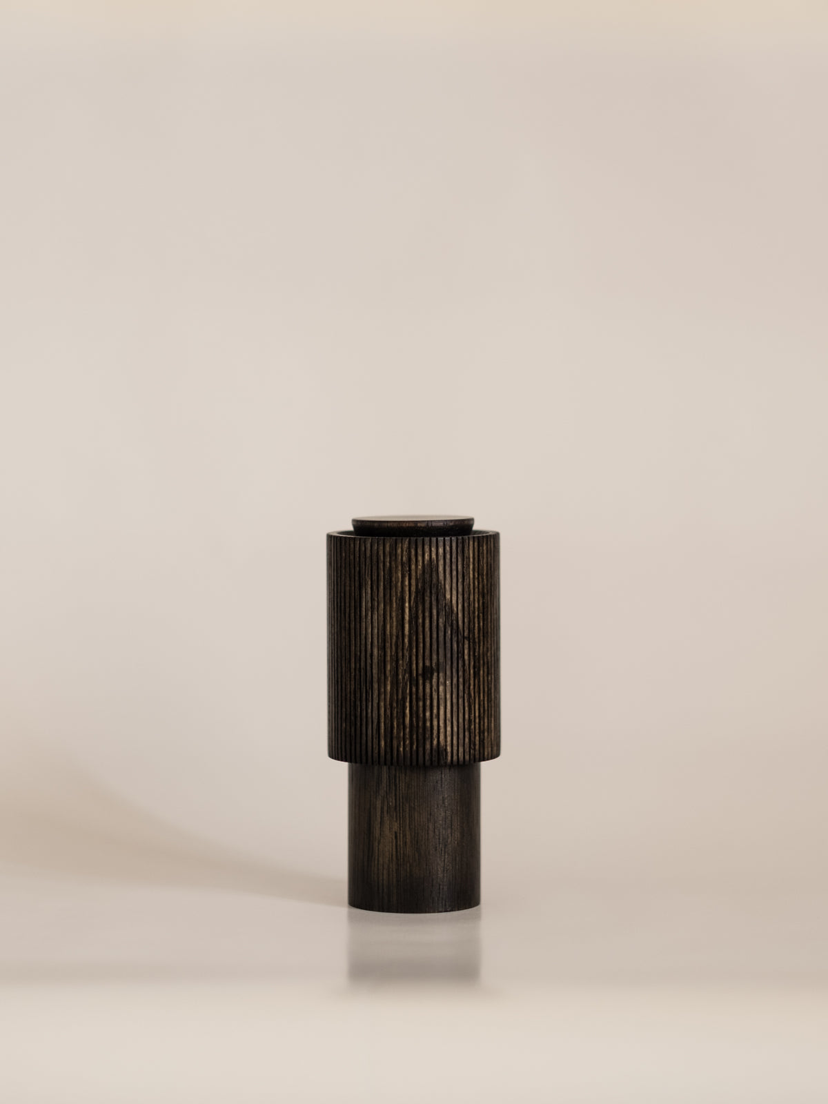 Stadium Mill, Ash, Black pepper