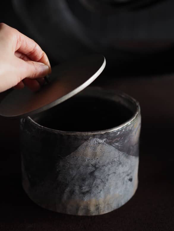 Canister for Tea (水差)