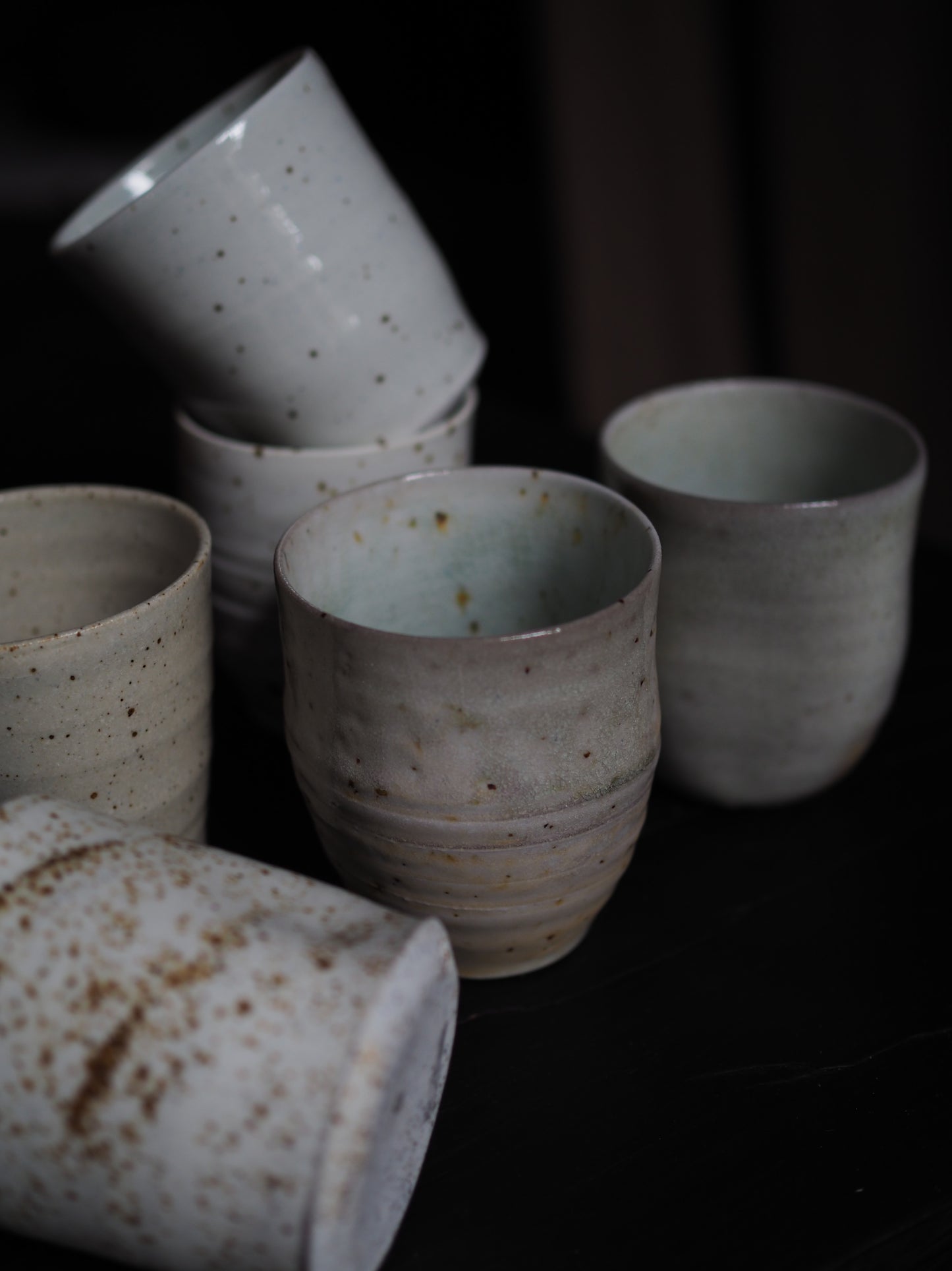 Tea/coffee cups with a dimple ver.1