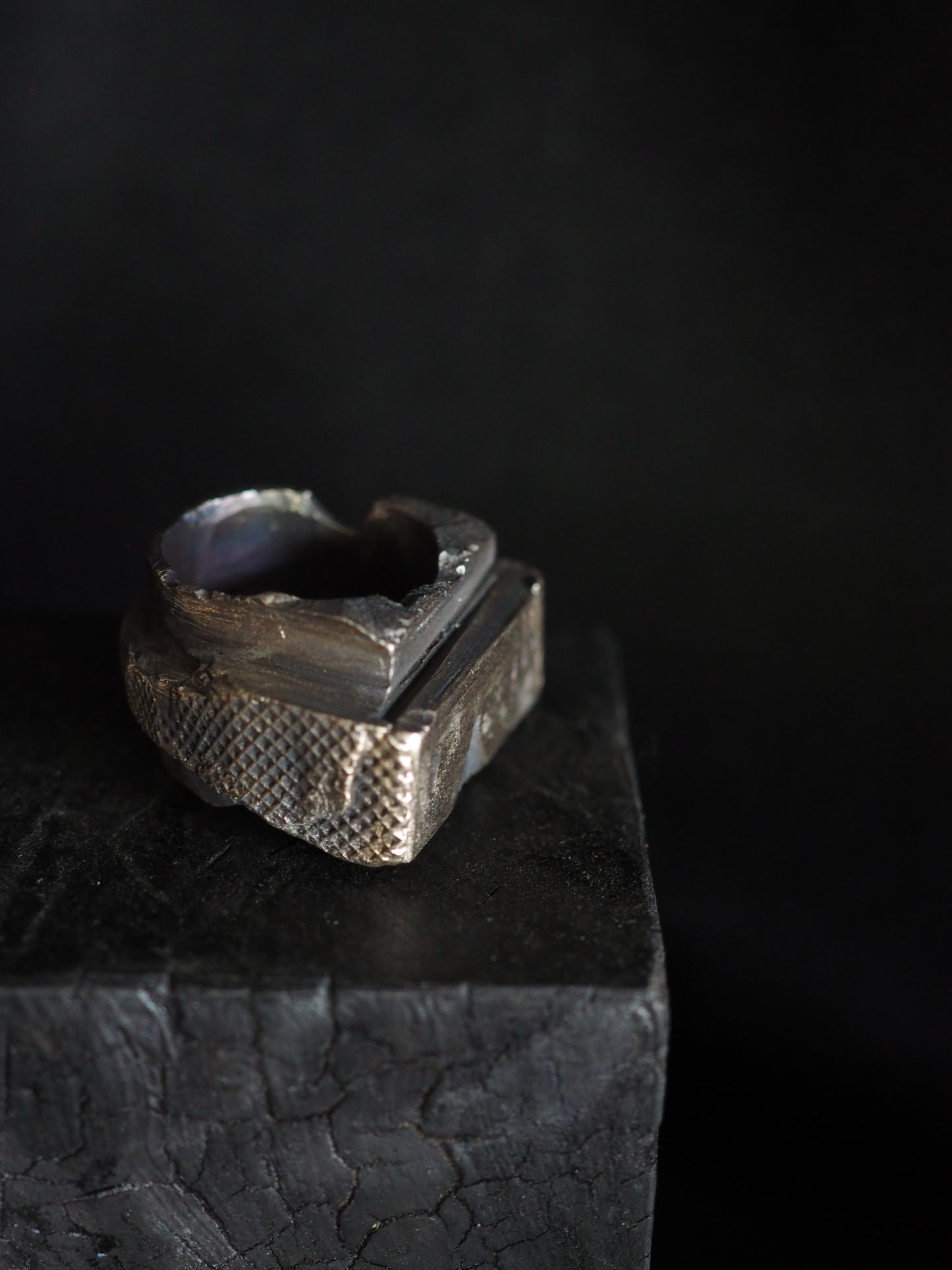 Ring ver.18 (top) or ver.19 (bottom)