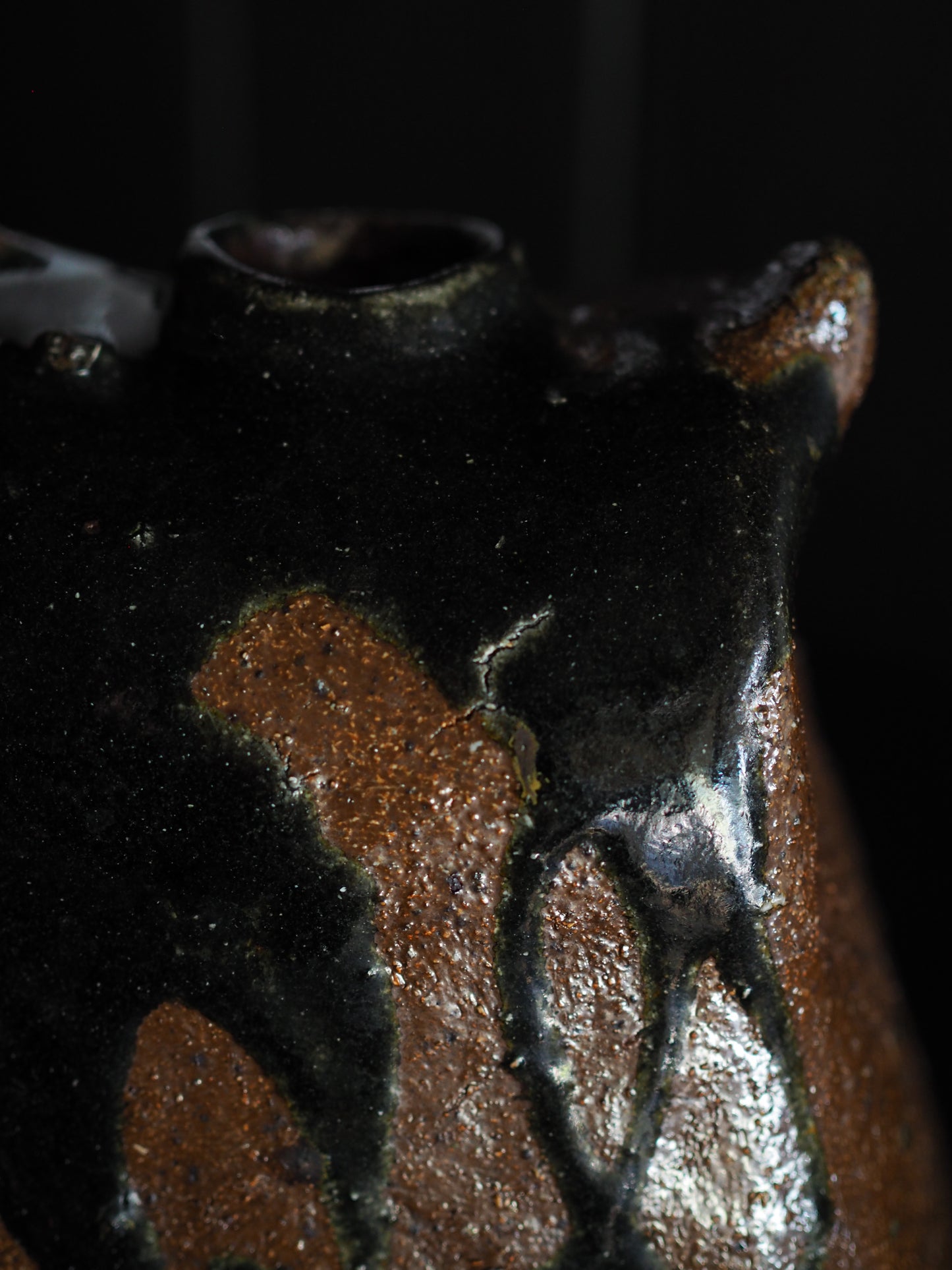 'Arms up' Vase