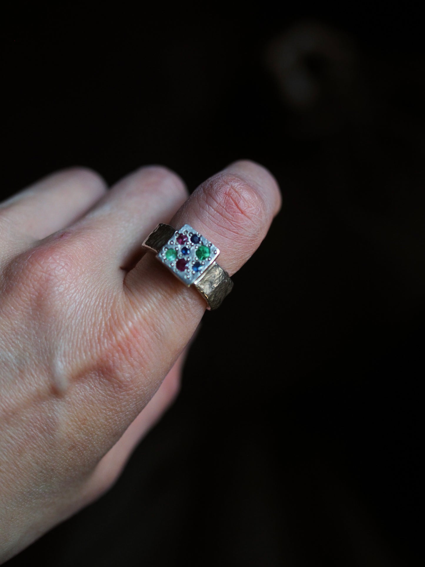 Shiny Objects - Ring 28