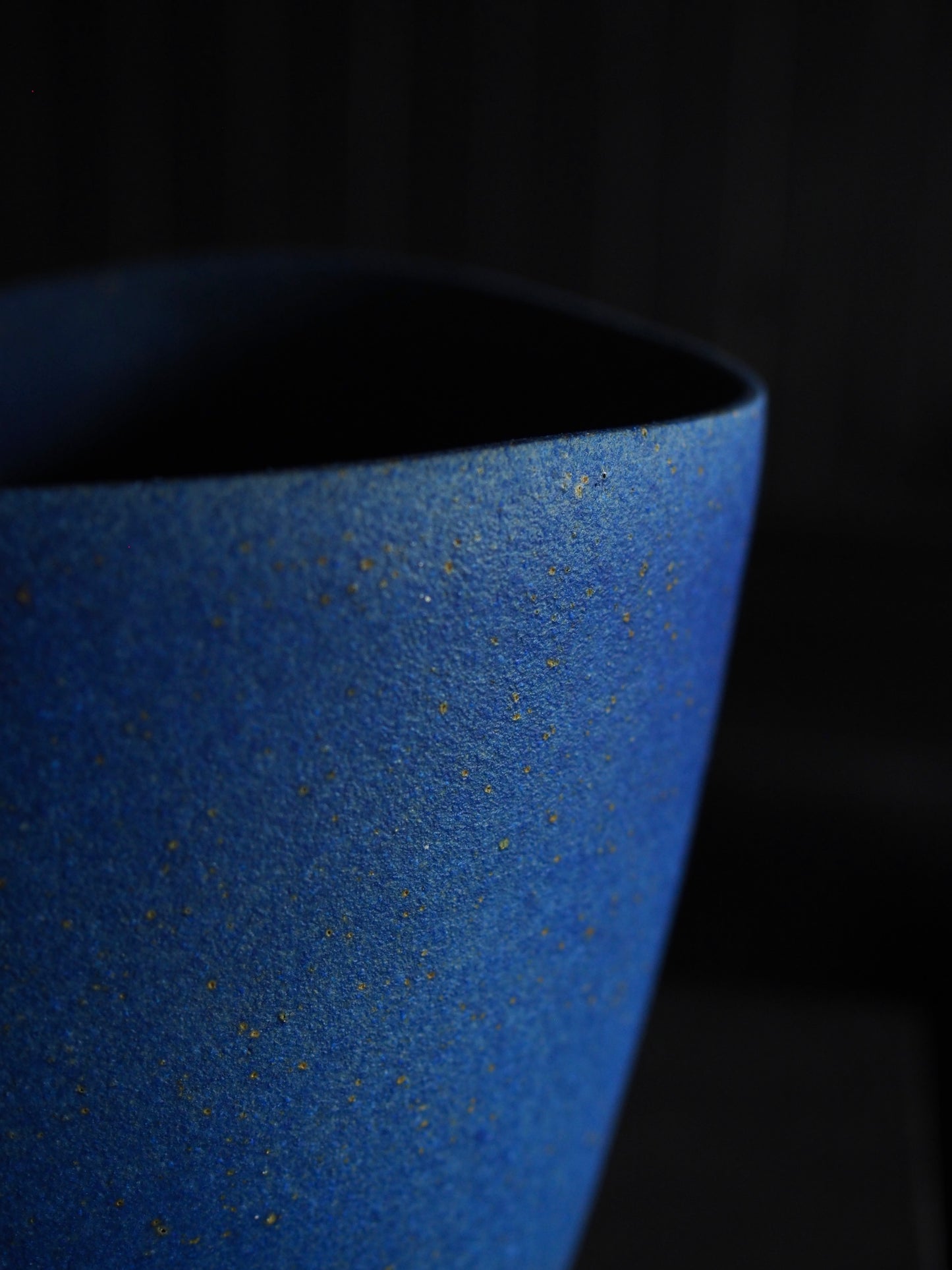 Medium Blue Vessel