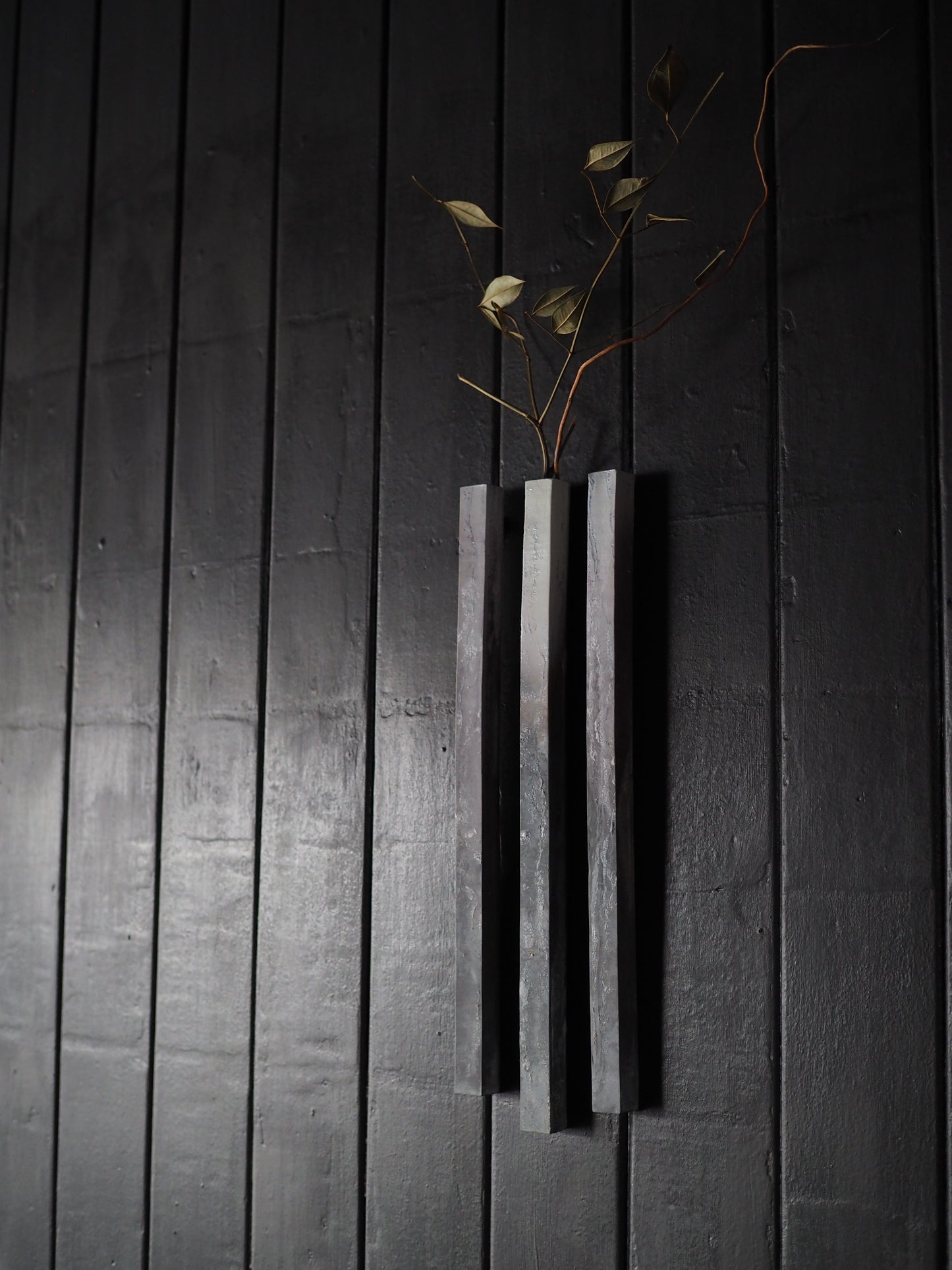 Wall vase