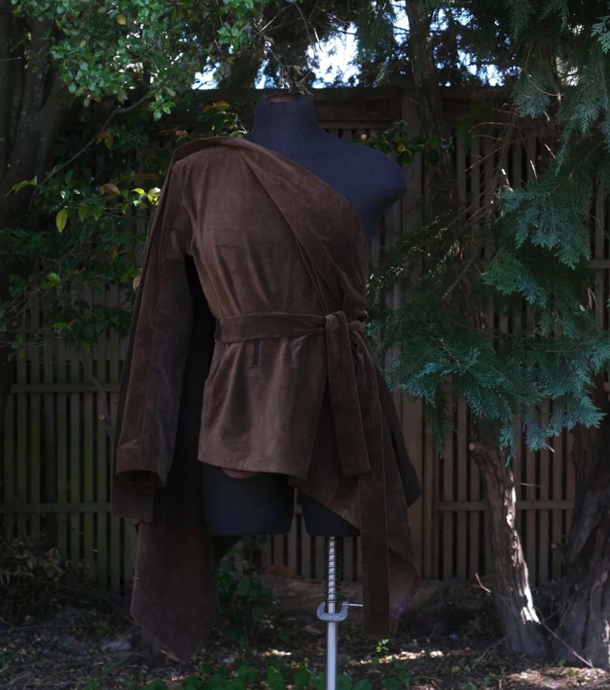 Single sleeve wrapped jacket