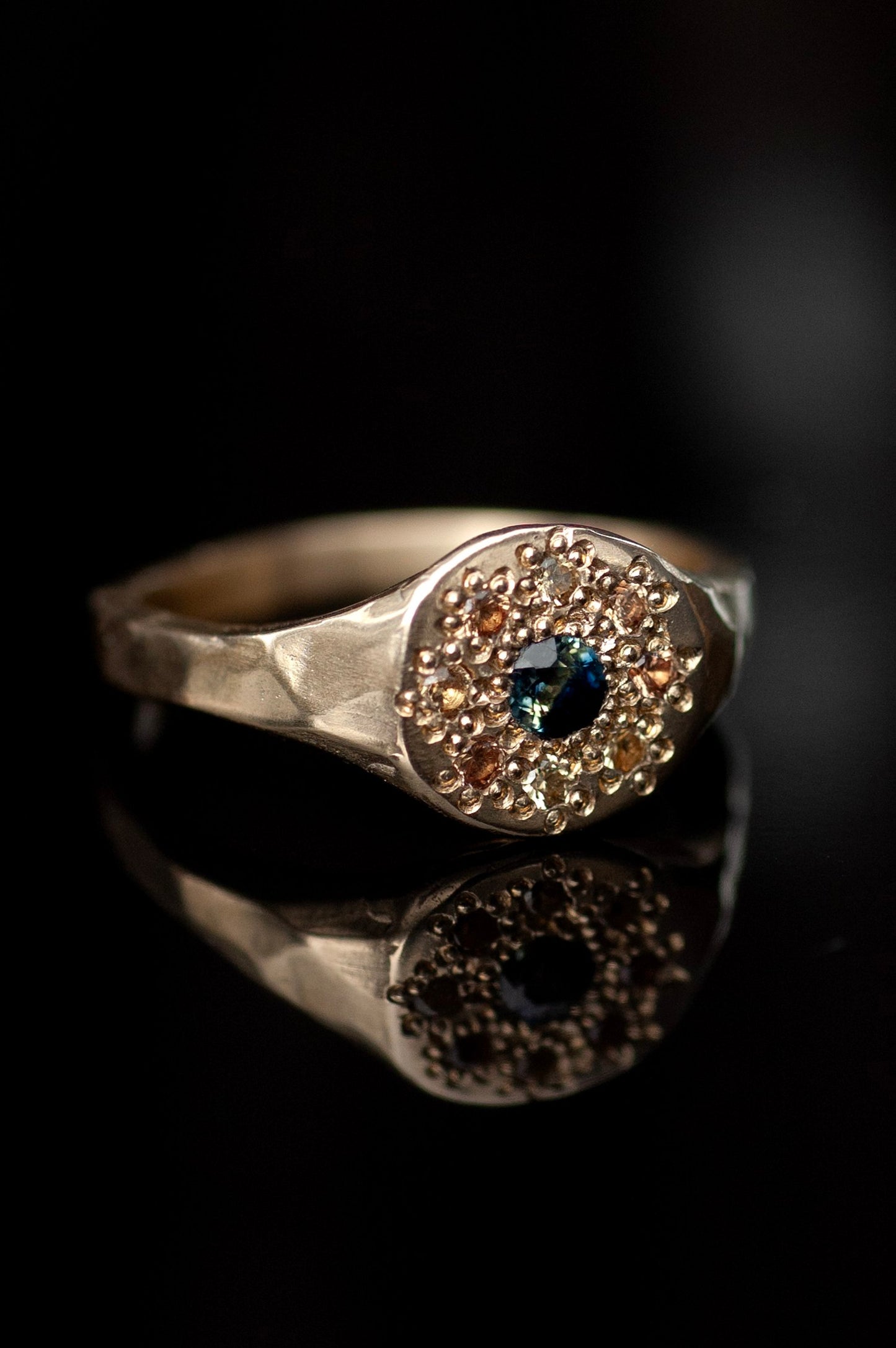 Goldie ring