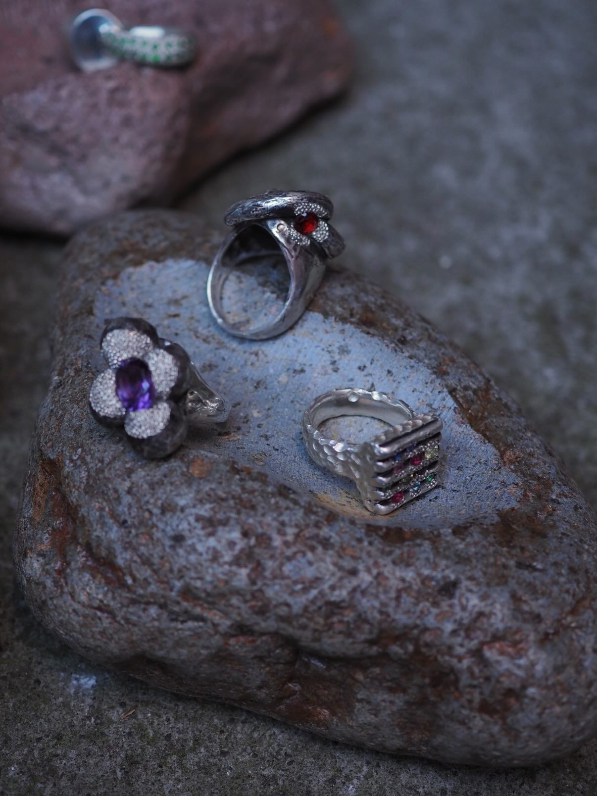 Stone dishes ver.1 / ver.2 / ver.3