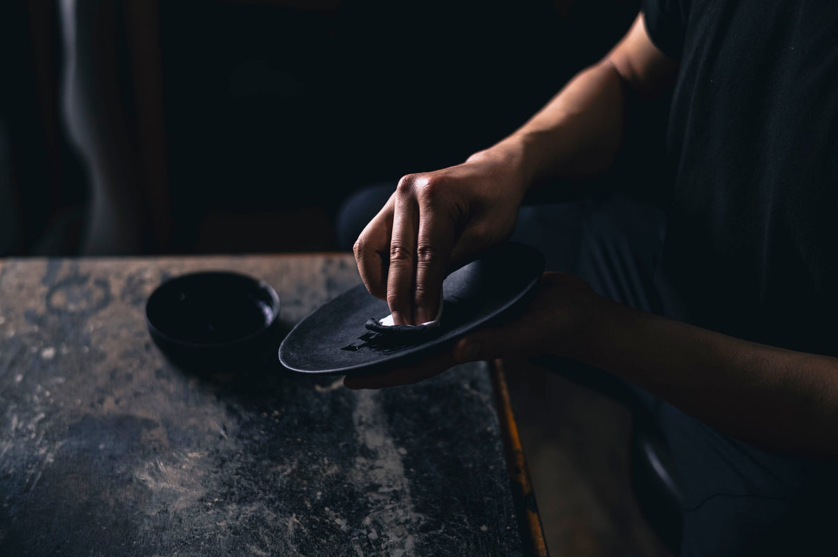 Koichi Onozawa Demonstration - Throwing on wheel / Urushi Lacquer on Ceramics