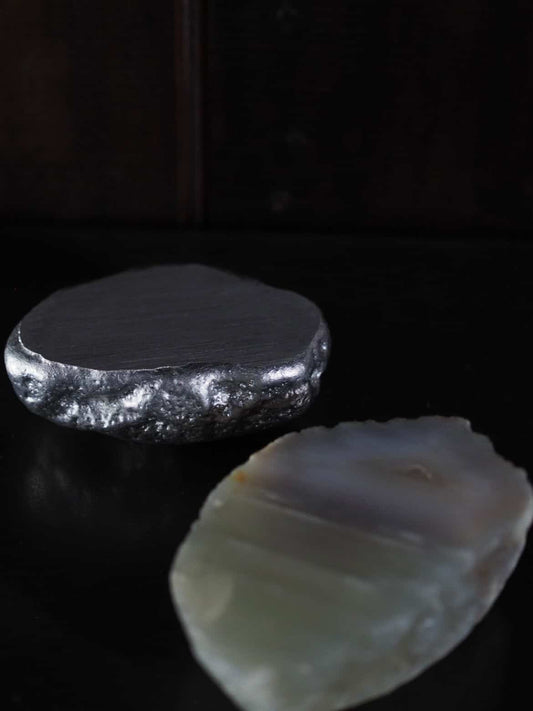 Agate and Casting Aluminium (set of two)