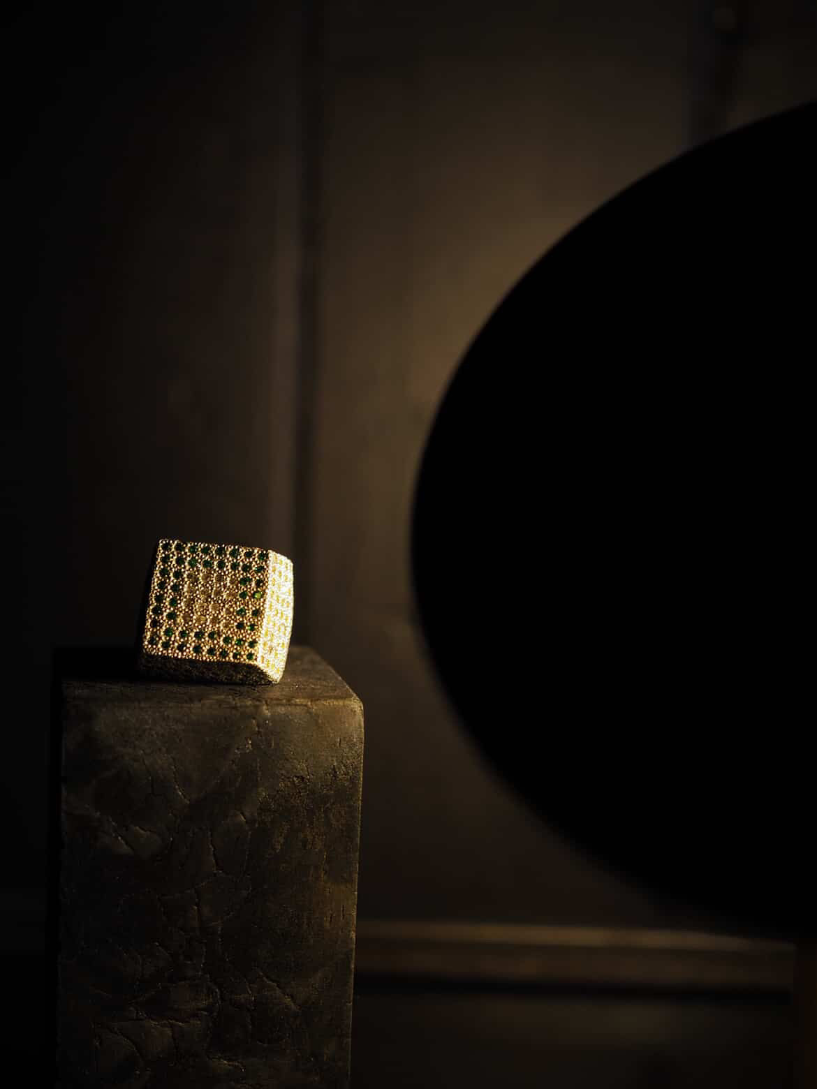 Shiny Objects - Ring 10