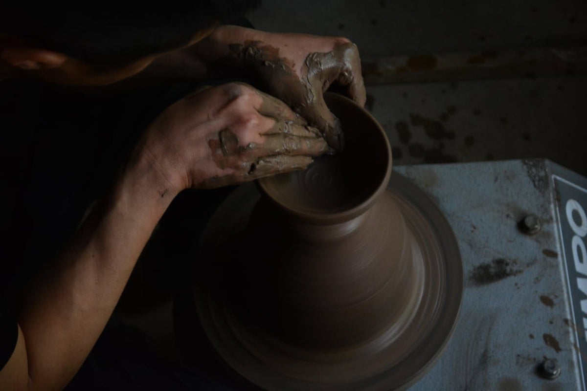 Koichi Onozawa Demonstration - Throwing on wheel / Urushi Lacquer on Ceramics
