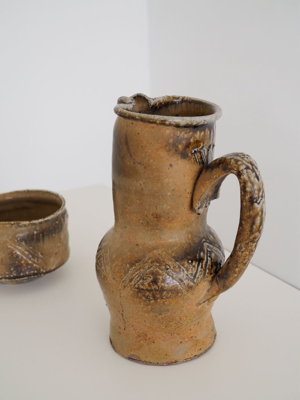 Giraffe Jug or Tea bowl