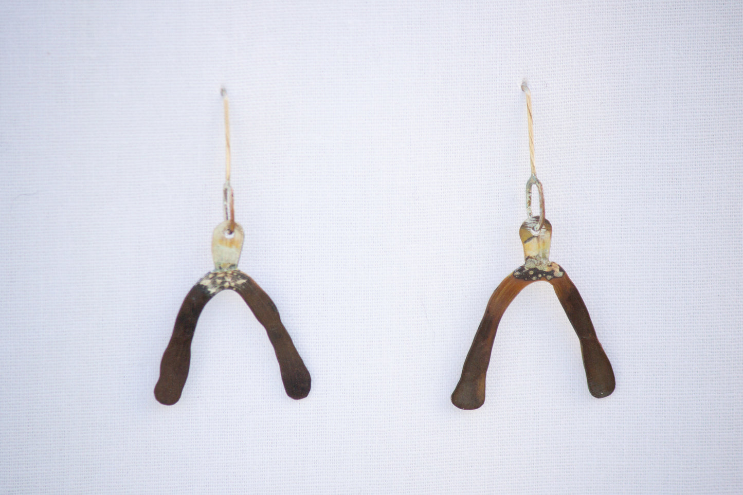 Wishbones, ver.1