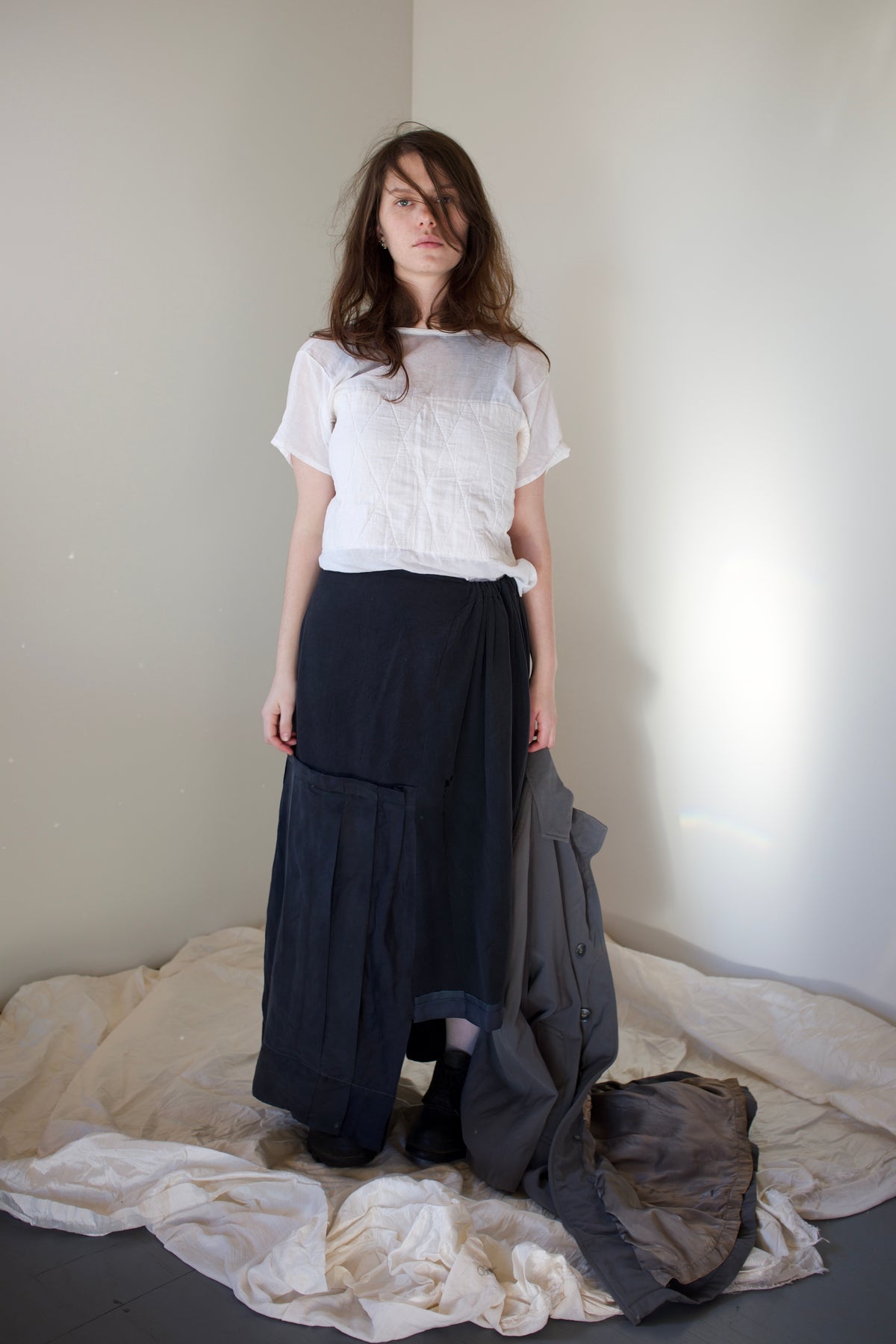 Asymmetrical green silk w. Pleated panel