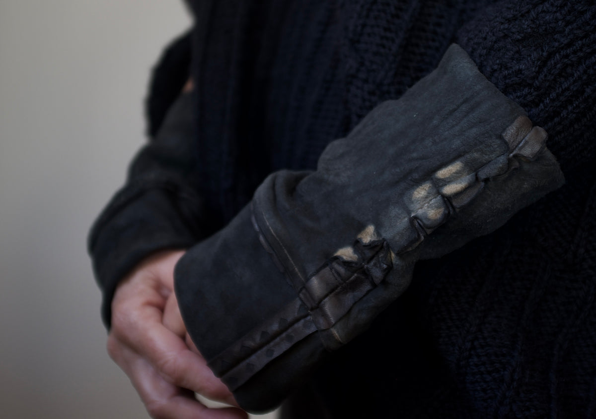 Green suede gloves w silk lining