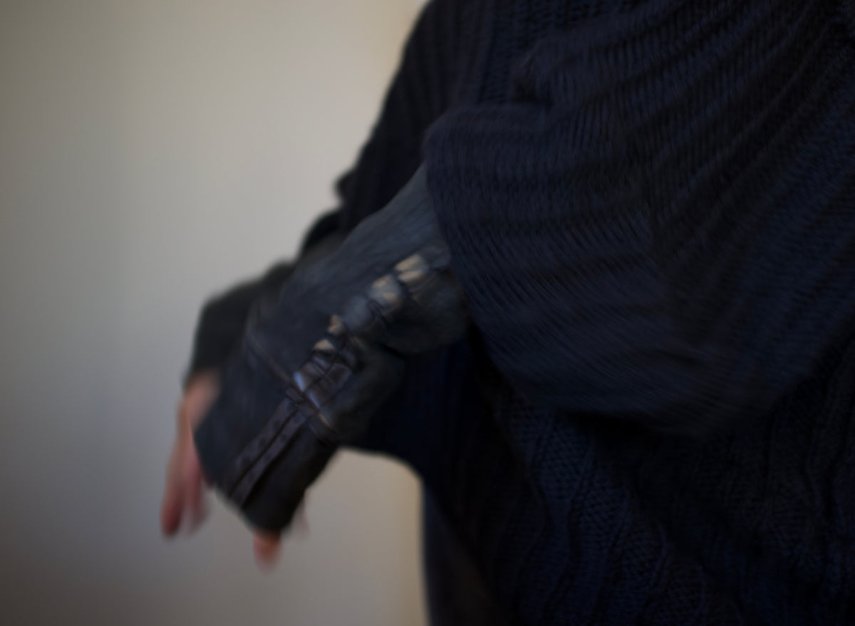 Green suede gloves w silk lining