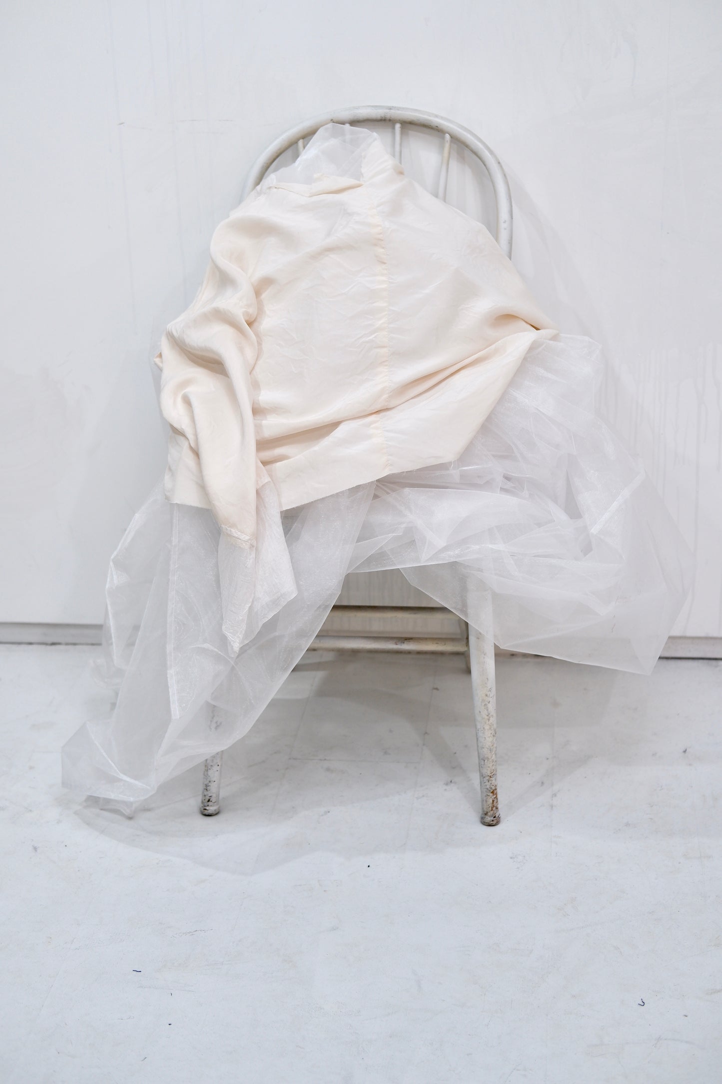 Cream Kimono silk L/S top with sheer silk cuffs