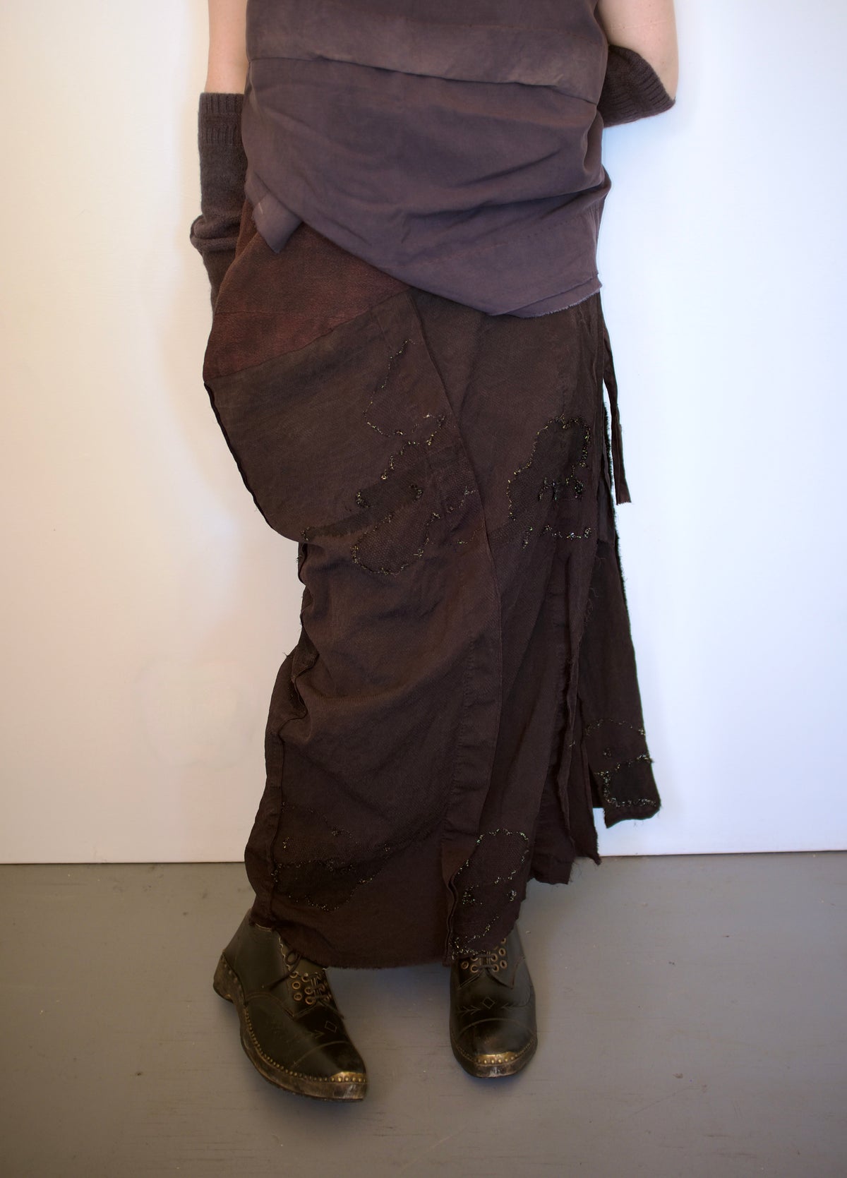Dark maroon asymmetrical skirt with pocket