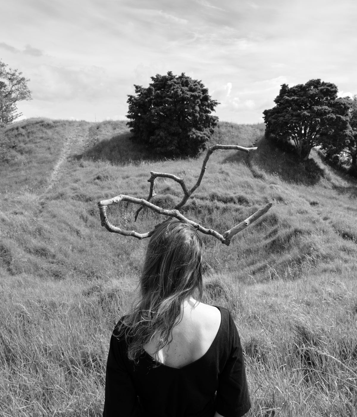 Bronwynne Cornish & Deborah Smith  -   The Departure Lounge & Conversation with Stones - Gallery Image