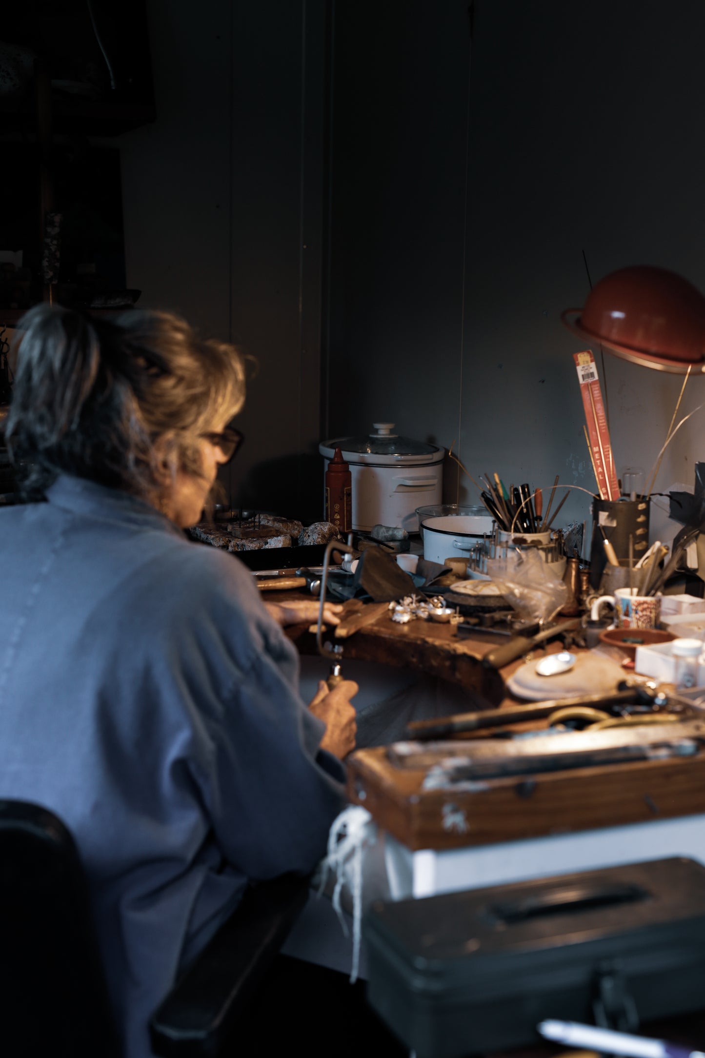 Jewellery Lesson: Carving Meaning - Wax carving for a charm or pendant