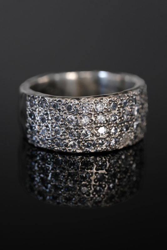 Glisten Ring #4