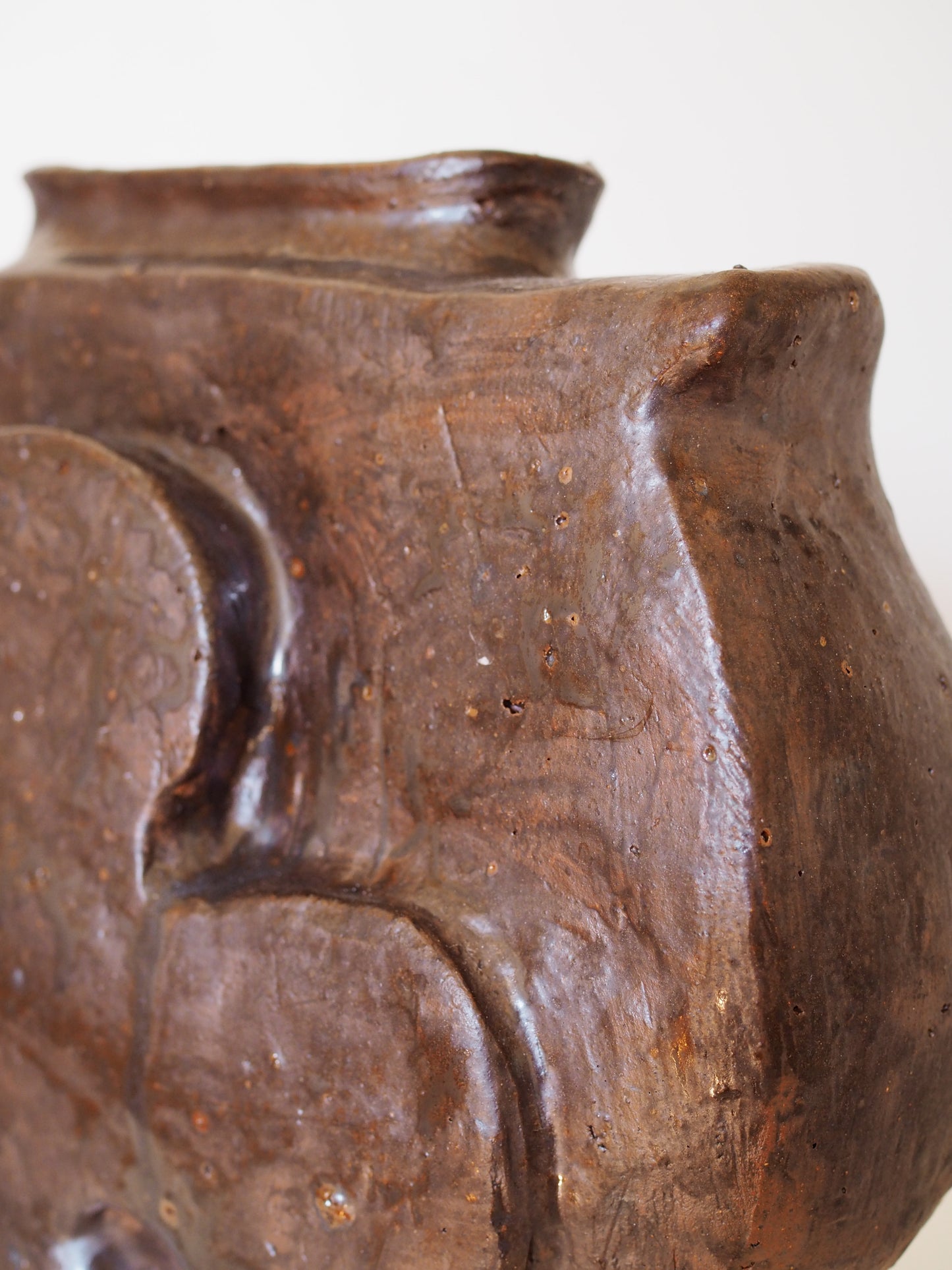 Large Clab Brunch Vase