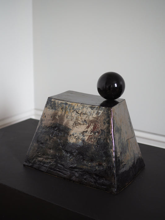 Sculpture - Pyramid with Obsidian