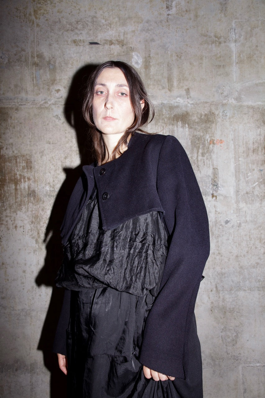 Cropped navy deconstructed jacket