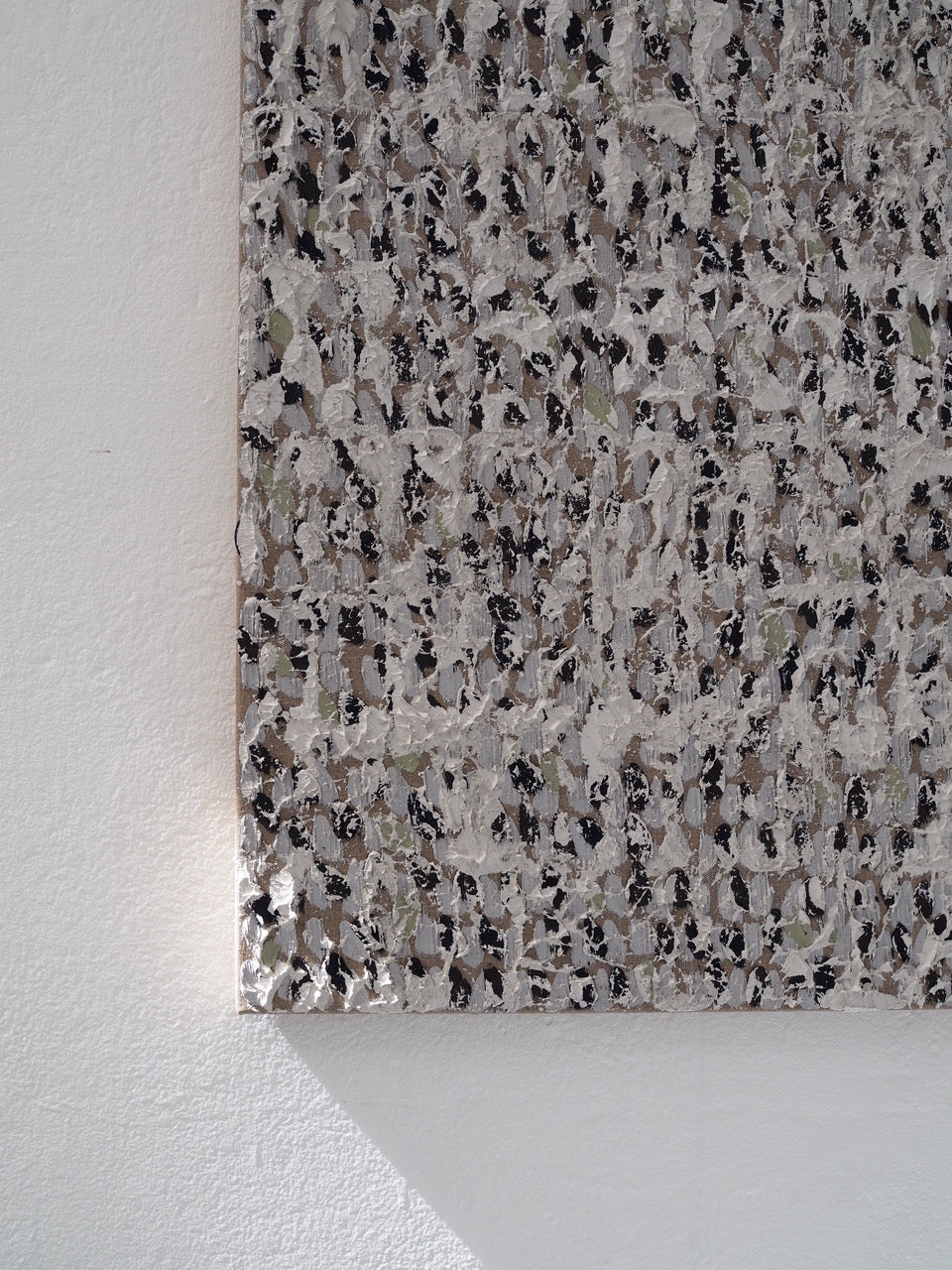 Cindy Leong - A Moment's Interlude - Gallery Image