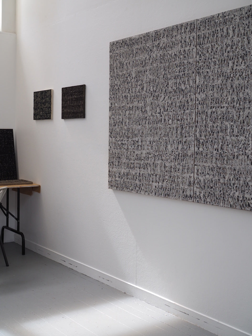 Cindy Leong - A Moment's Interlude - Gallery Image