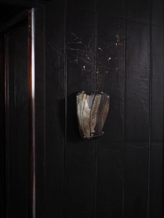 Wall Vase ver.2