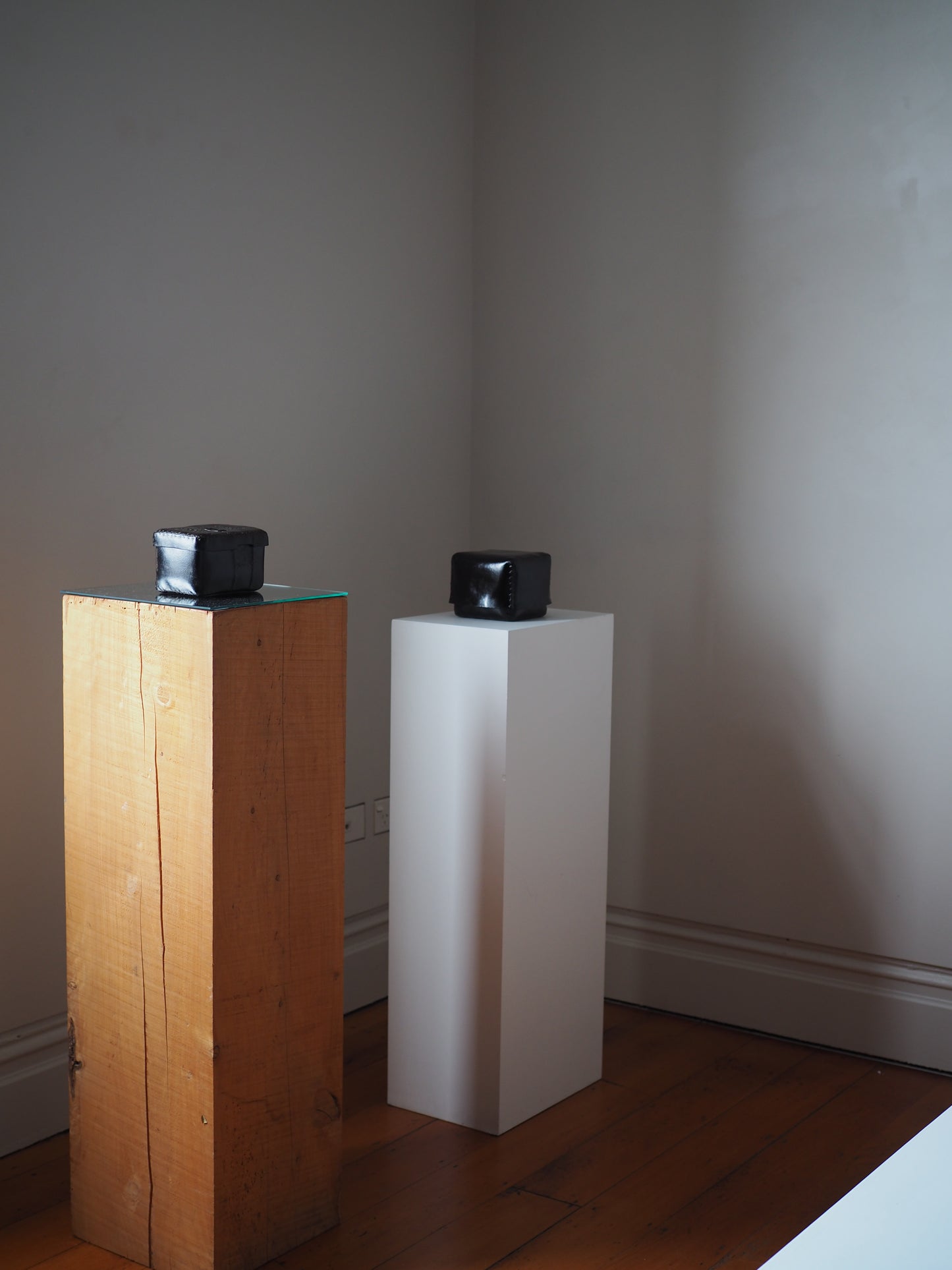 Leather canister ver.3