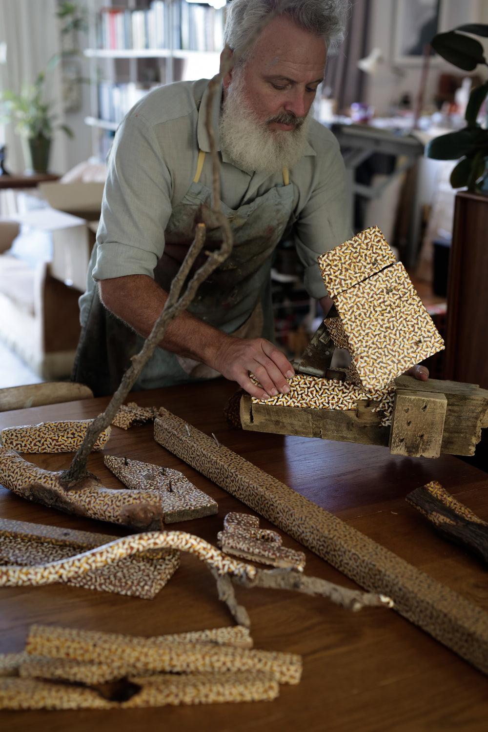 Lecture - A Way of Reading: Contemporary Ceramics by Richard Penn - Gallery Image