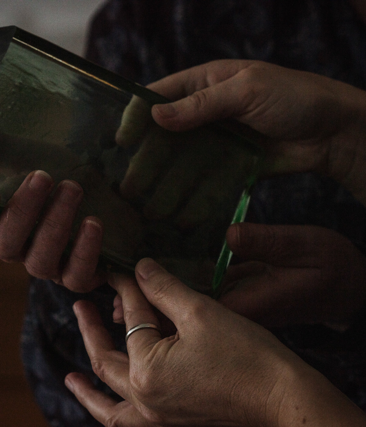 Susan Thomas & Lisa Bate - Resurfacing - Gallery Image
