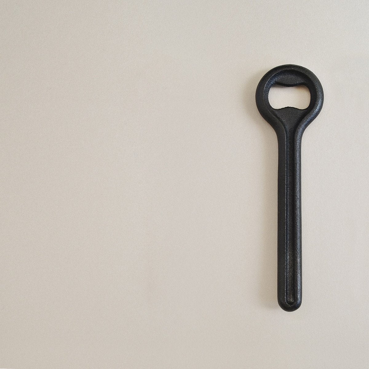 Bottle Opener - Nanbutekki Cast Iron   南部鉄器　栓抜き