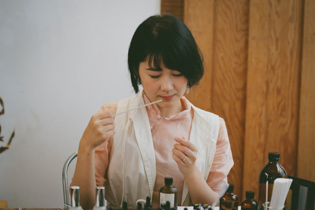 Custom fragrance workshop with Sari Kahoritotomoni