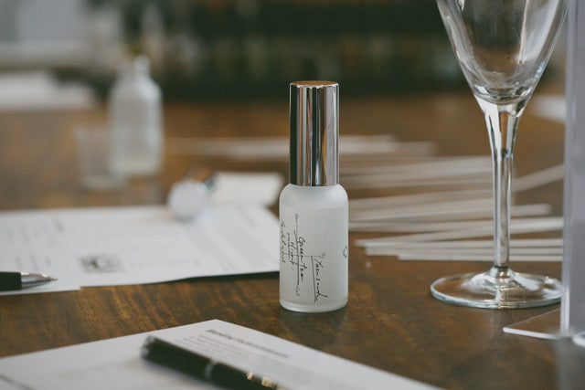 Custom fragrance workshop with Sari Kahoritotomoni