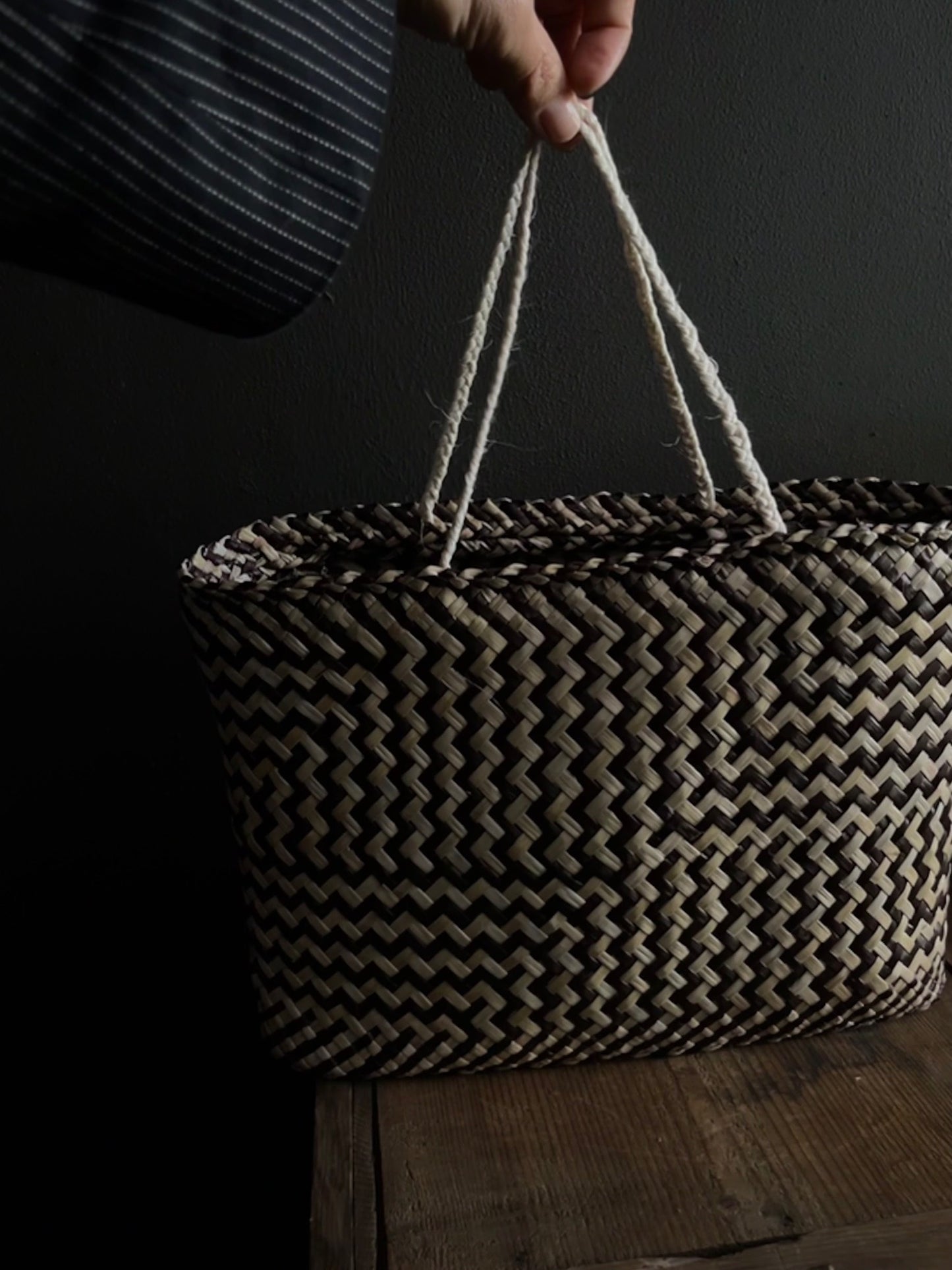 Medium Kete whakairo - Aramoana or Tartan