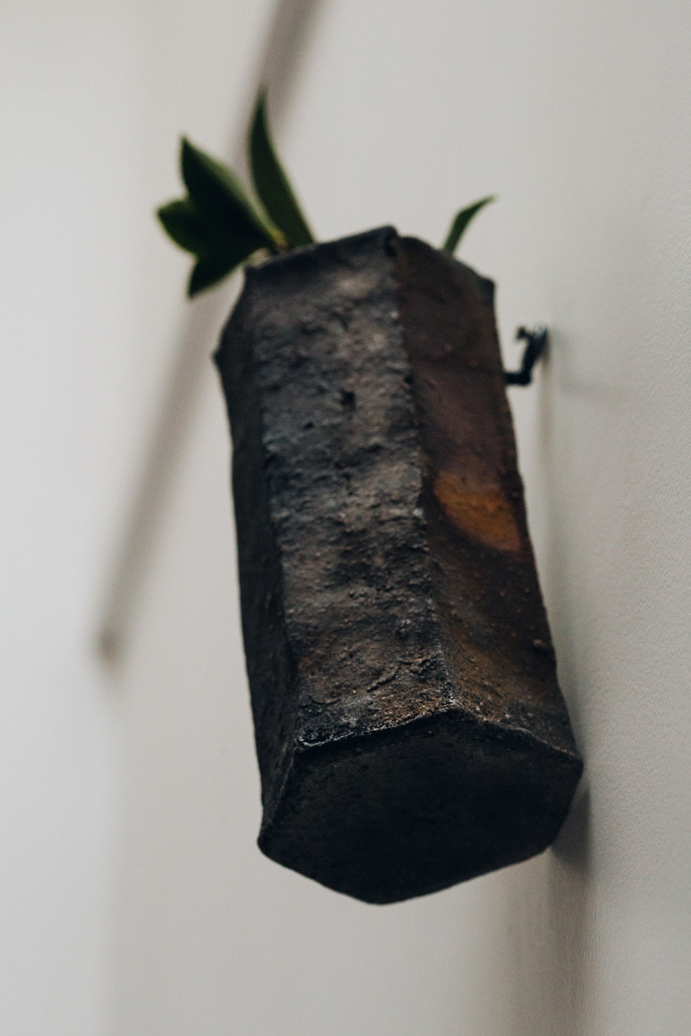 Bizen, Wall Hanging Vase ver.1