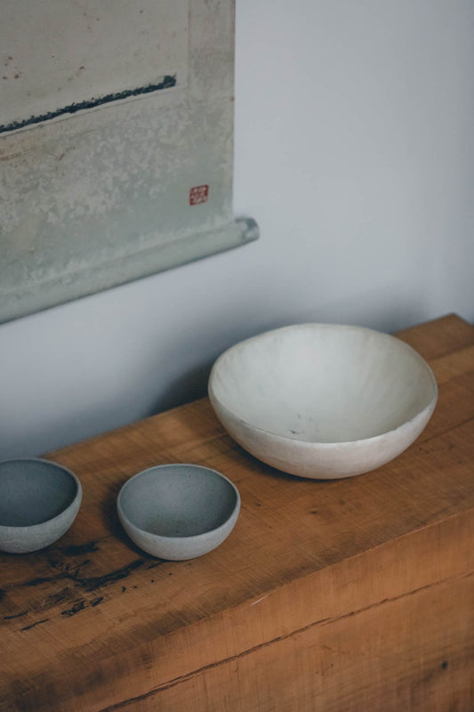 Large bowl in Silver White